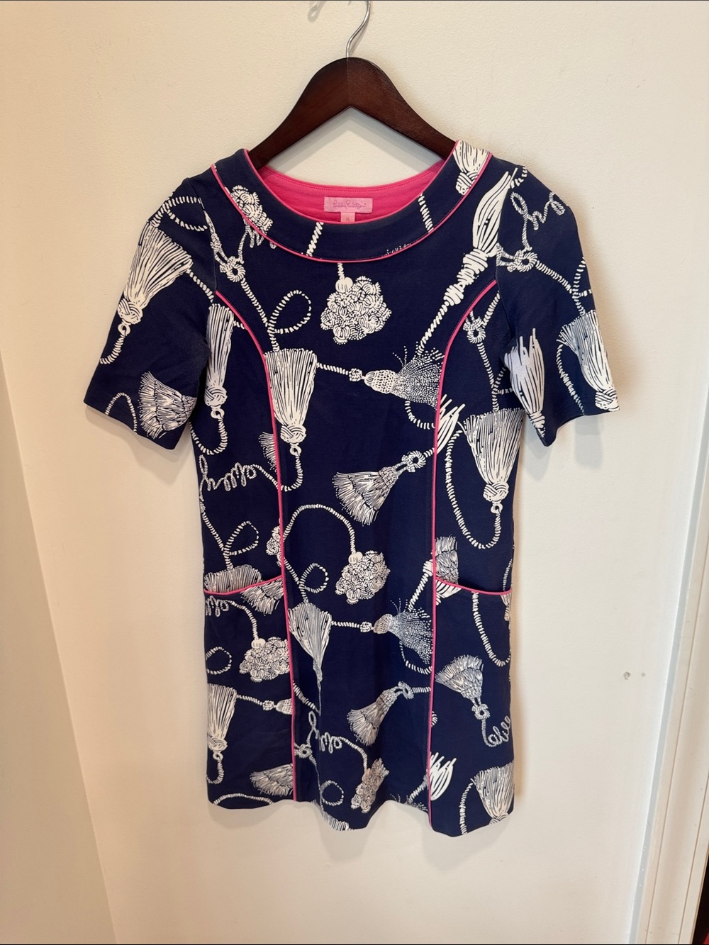 Lilly Pulitzer Navy Blue Tassel Print T-Shirt Shift Dress Size XL (Runs Small)